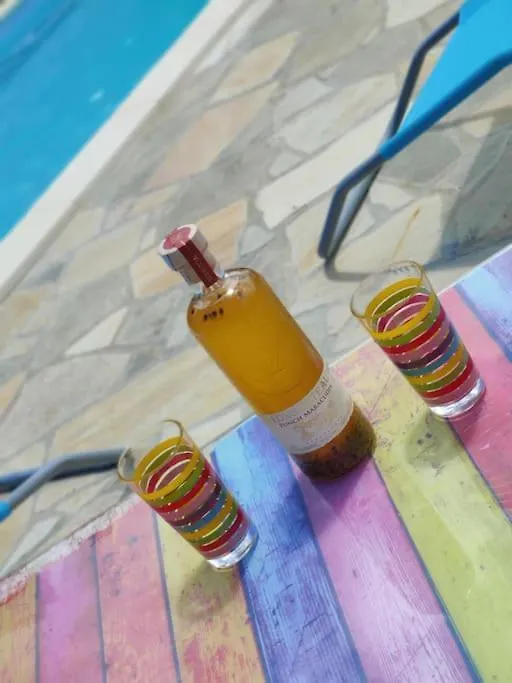 La Villa Rouyo Le Moule 0*,